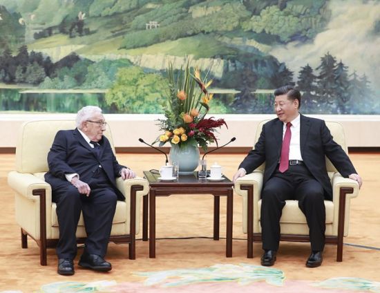 11月8日，国家主席习近平在北京人民大会堂会见美国前国务卿基辛格。新华社记者