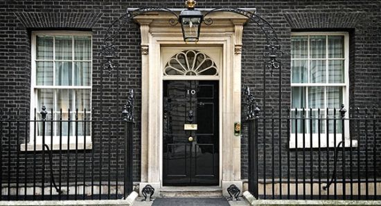 英国唐宁街10号首相官邸。