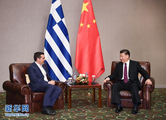 当地时间11月12日，国家主席习近平在雅典会见希腊前总理齐普拉斯。