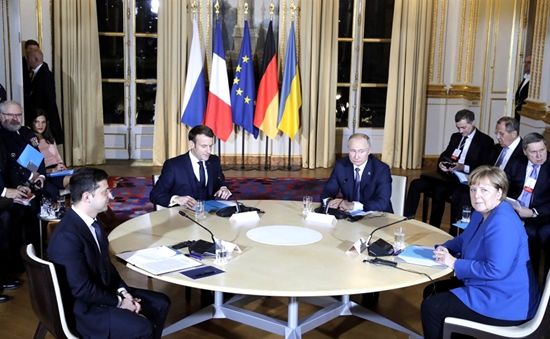 俄乌德法四国首脑在巴黎举行峰会。