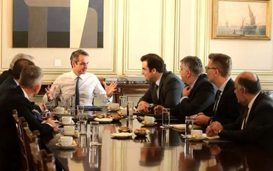 希腊总理主持召开电信工作会议。