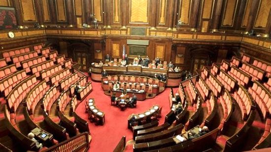 意大利参议院两名执政党议员确诊。